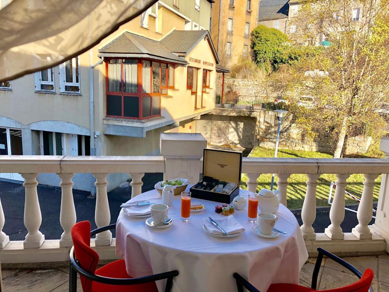 Hotel Pedagogique Coeur D'Apcher Saint-Chély-dʼApcher Εξωτερικό φωτογραφία